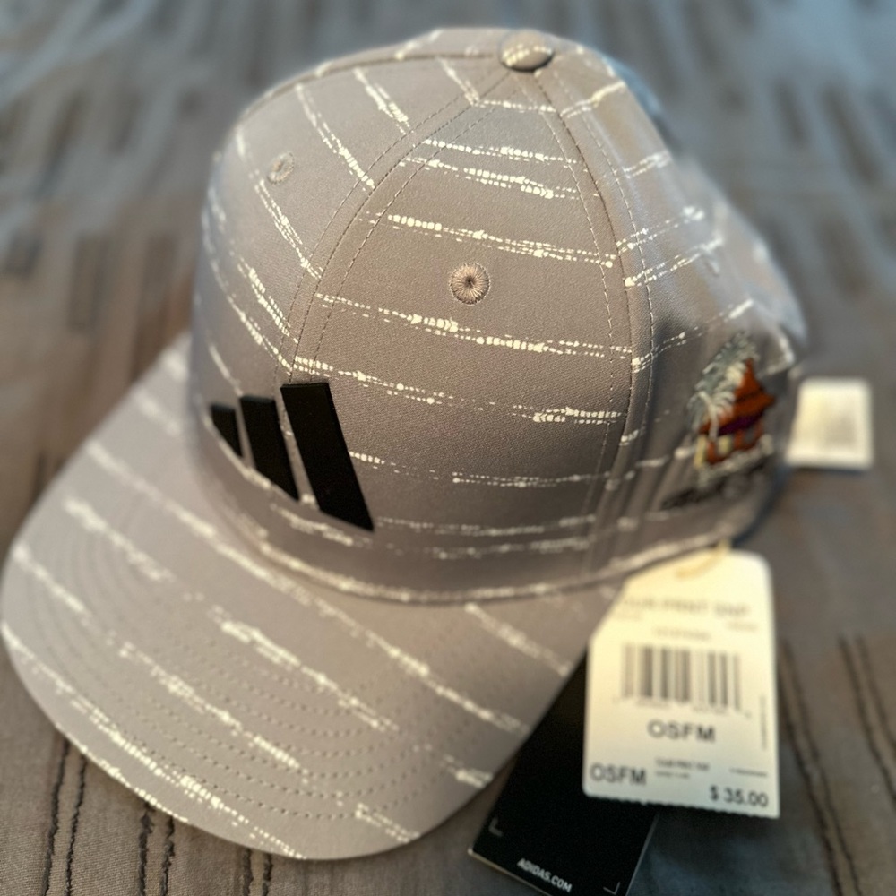 SnapBack gray Adidas golf hat brand new with tag